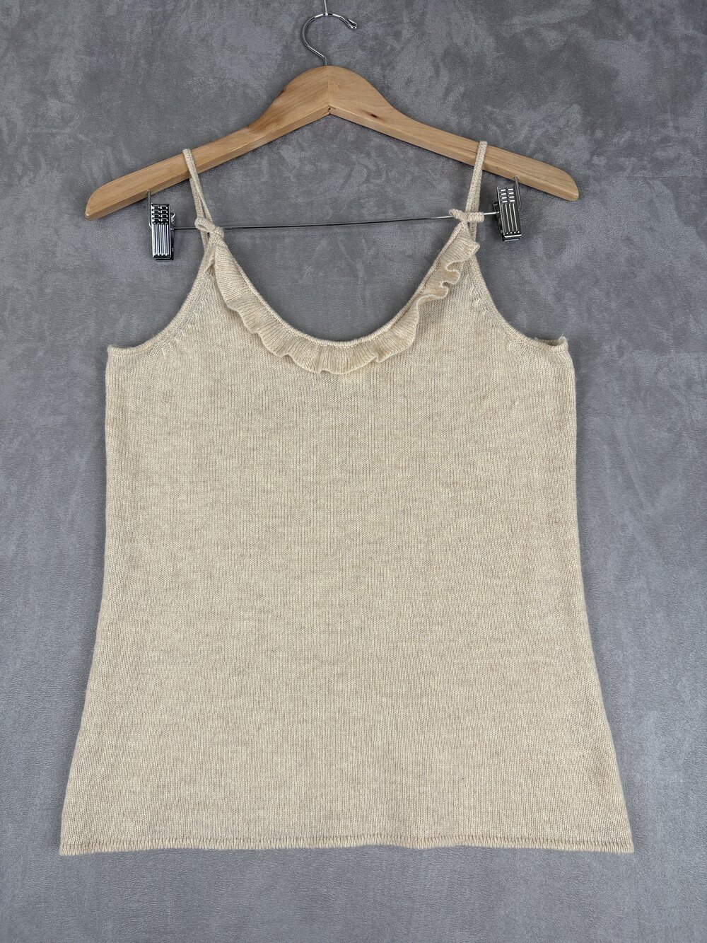 Neiman Marcus 100% Cashmere Ruffle Neck Tank Top M - Picture 2 of 9